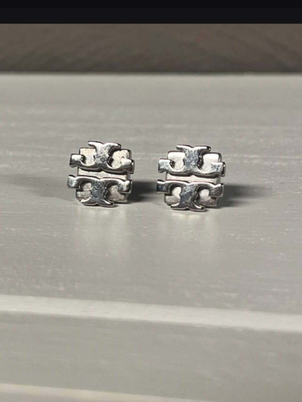 tory burch silver earrings